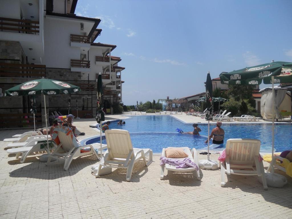 Vm Apartments Robinson Beach Pomorie Exterior foto